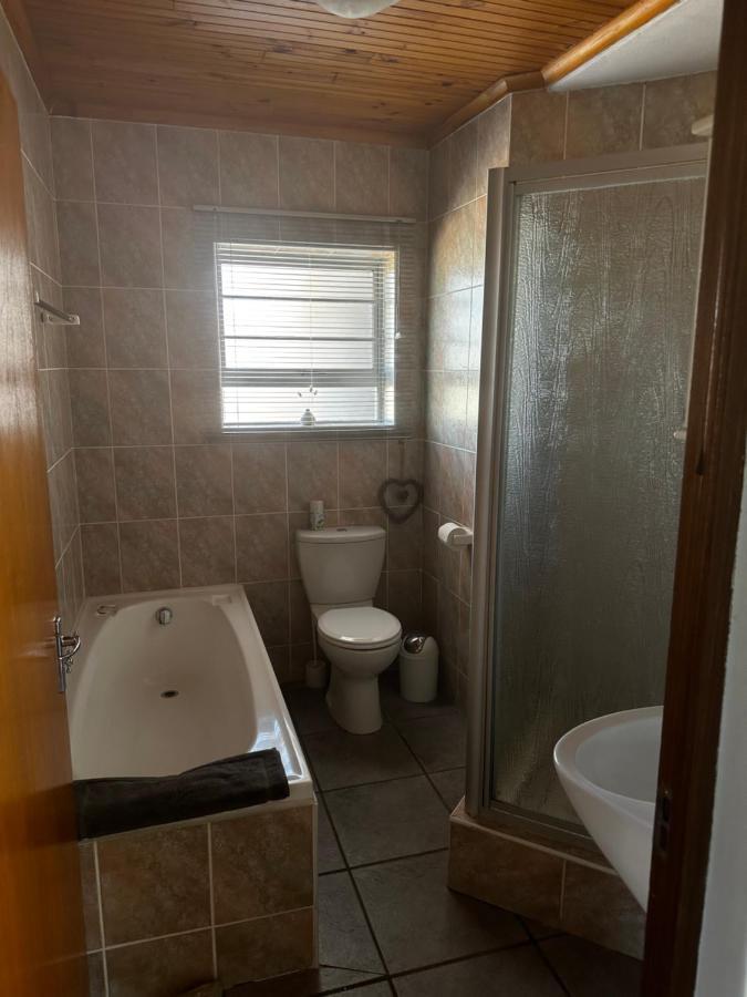 Huisie By Holiday home Gansbaai